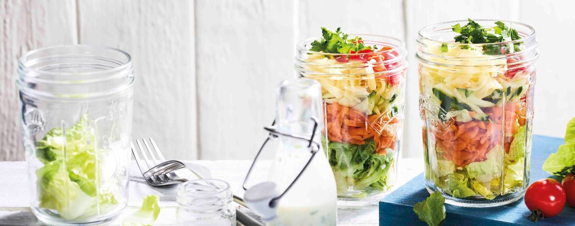 Bunter Schichtsalat mit Joghurt - Rezept | LIDL Kochen