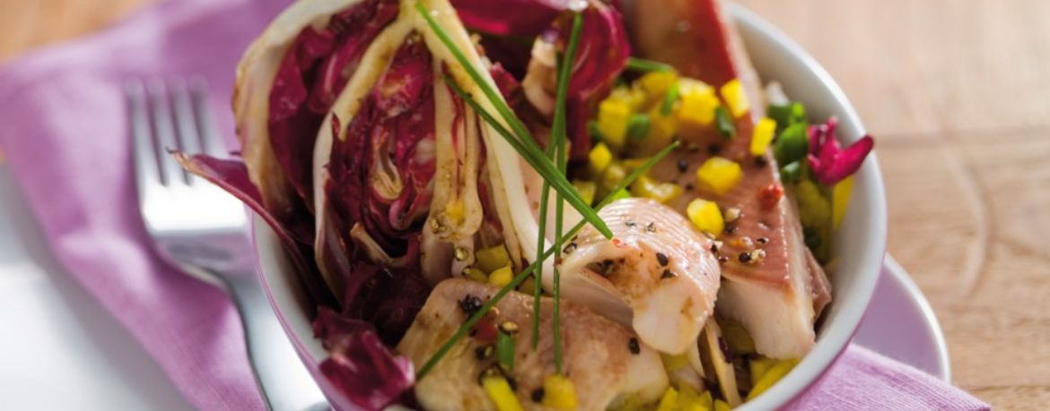 Gebratener Radicchio mit geräucherter Forelle und Paprika für 4 Personen von lidl-kochen.de