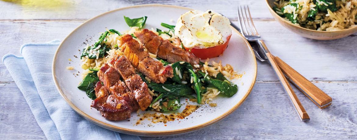 Steaks mit Spinatreis und Frischkäse-Ofen-Tomaten für 4 Personen von lidl-kochen.de
