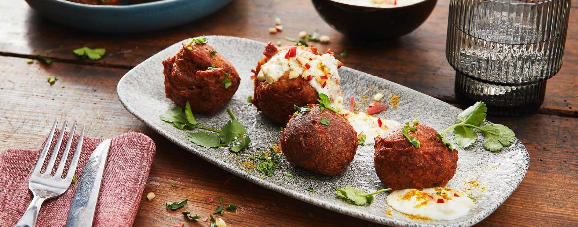 Vegane Falafel aus Roter Bete mit Currydip für 4 Personen von lidl-kochen.de