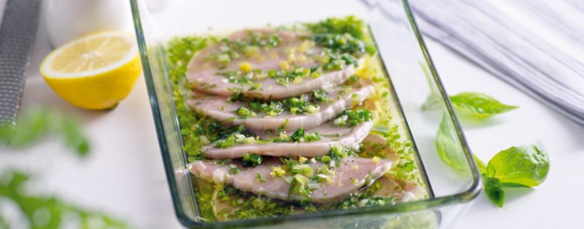 Marinierte Kräuter-Minutensteaks mit Rahmsauce für 4 Personen von lidl-kochen.de