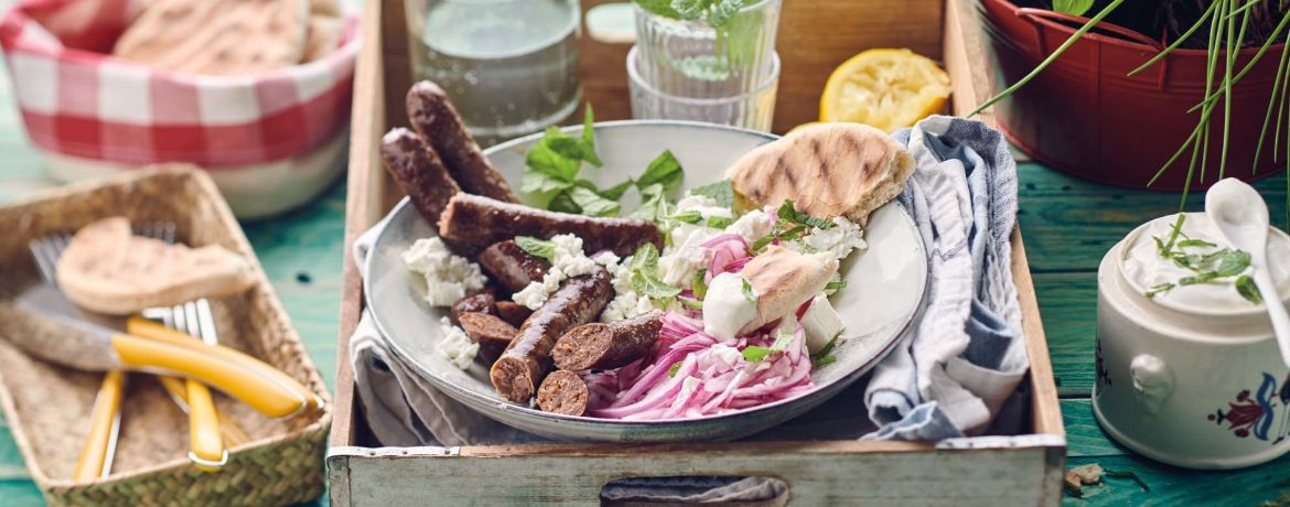 Merguez mit Pita-Brot und Zitronenjoghurt für 4 Personen von lidl-kochen.de