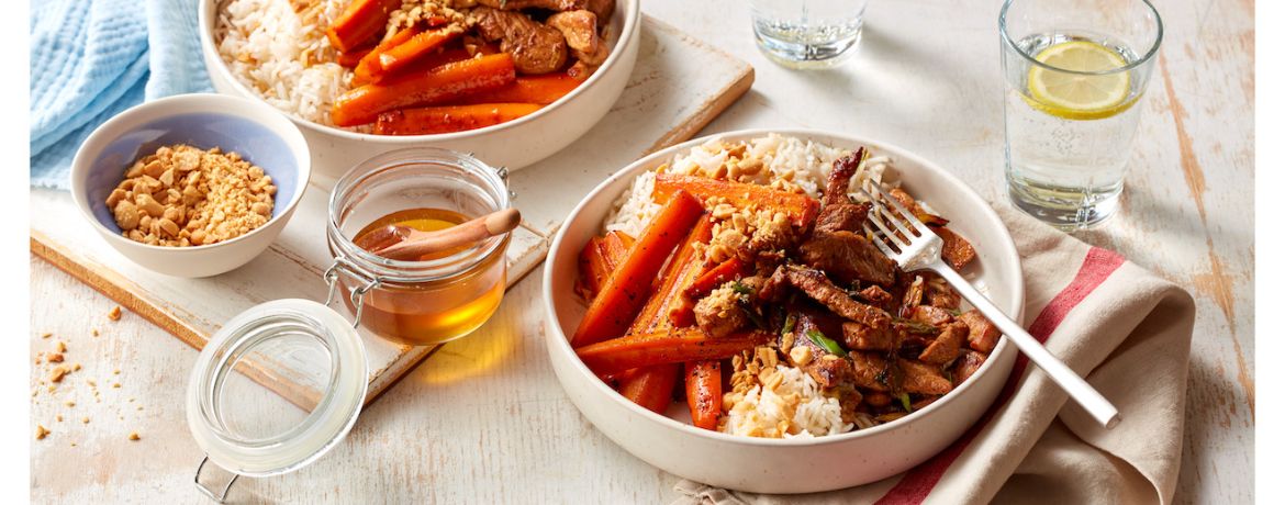 Asiatische-Steak-Streifen mit Honig-Karotten und Erdnuss-Kokos-Reis für 4 Personen von lidl-kochen.de
