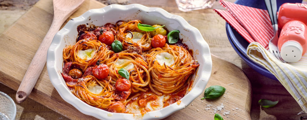 Spaghetti-Nester mit Mozzarella und Basilikum für 4 Personen von lidl-kochen.de