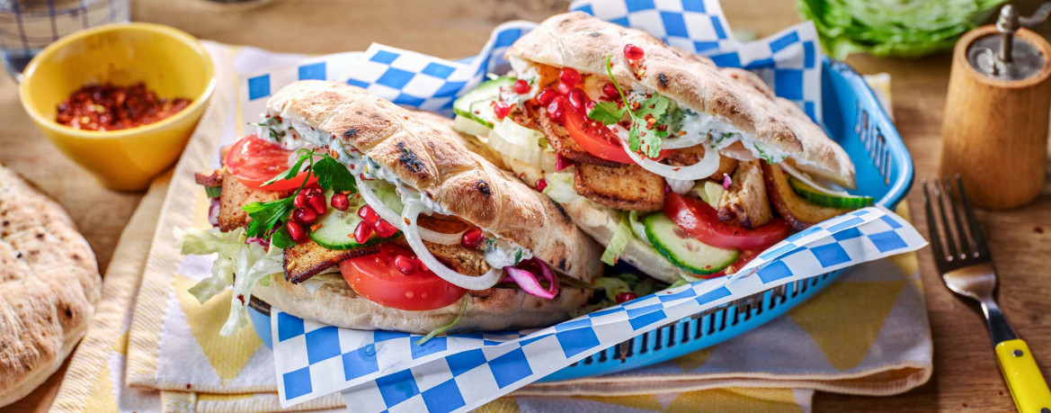 Veganer Döner mit Räuchertofu und Kräuter-Soße für 4 Personen von lidl-kochen.de