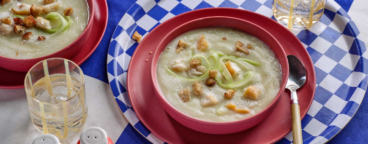 Sellerie-Apfel-Suppe mit Croûtons und geräucherter Goldlocke für 4 Personen von lidl-kochen.de