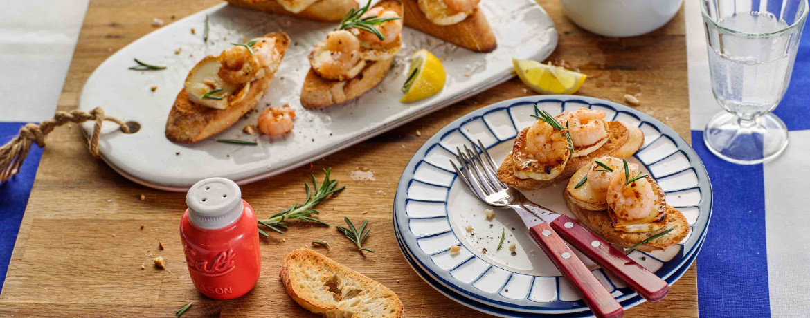 Garnelen-Crostini mit Ziegenkäse und Rosmarin für 16 Personen von lidl-kochen.de