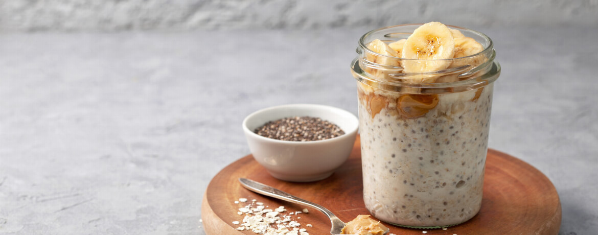 Chia-Pudding mit Haferflocken, Banane und Erdnussbutter für 4 Personen von lidl-kochen.de
