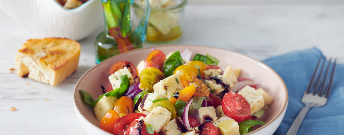 Veganer Tomaten-Mozzarella-Salat