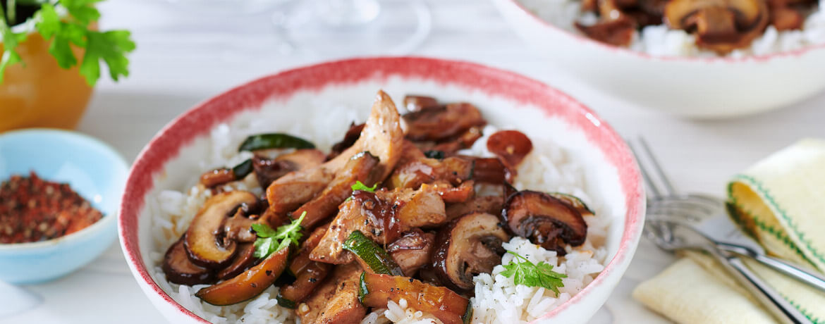 Wok-Gemüse mit gebratener Pute und Reis - Rezept | LIDL Kochen