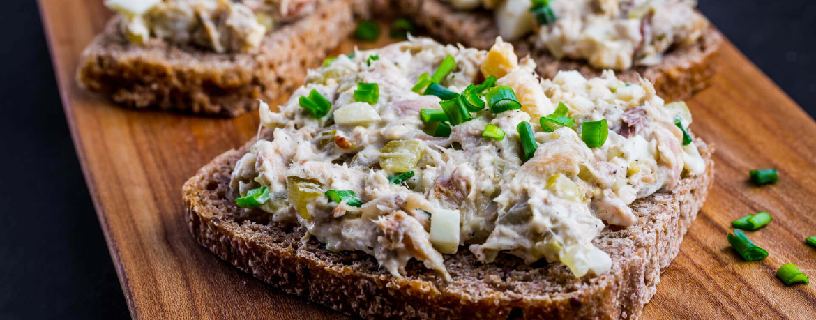 Makrelen-Dip mit Gewürzgurken für 4 Personen von lidl-kochen.de