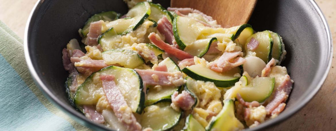 Rührei mit Zucchini und Schinken für 4 Personen von lidl-kochen.de