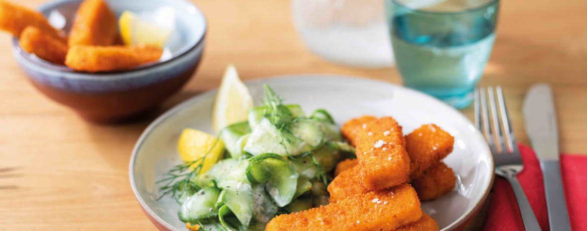 Lachs-Fischstäbchen mit Gurkensalat für 4 Personen von lidl-kochen.de