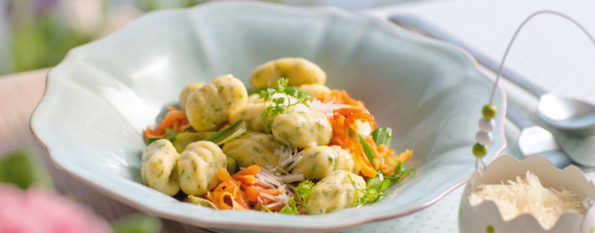 Dill-Gnocchi auf Möhrenstreifen für 4 Personen von lidl-kochen.de