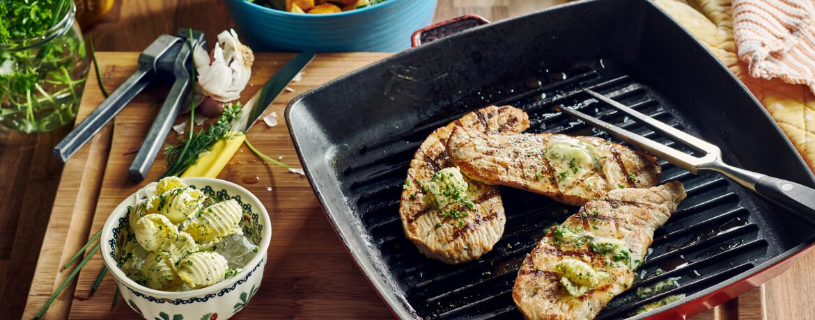 Schweineschnitzel mit Kräuterbutter für 4 Personen von lidl-kochen.de