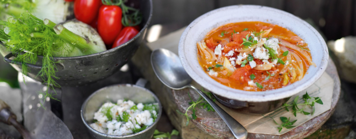 Tomaten-Fenchel-Suppe mit Feta-Topping für 4 Personen von lidl-kochen.de