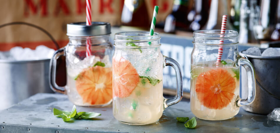 Pink-Grapefruit-Limo für 4 Personen von lidl-kochen.de