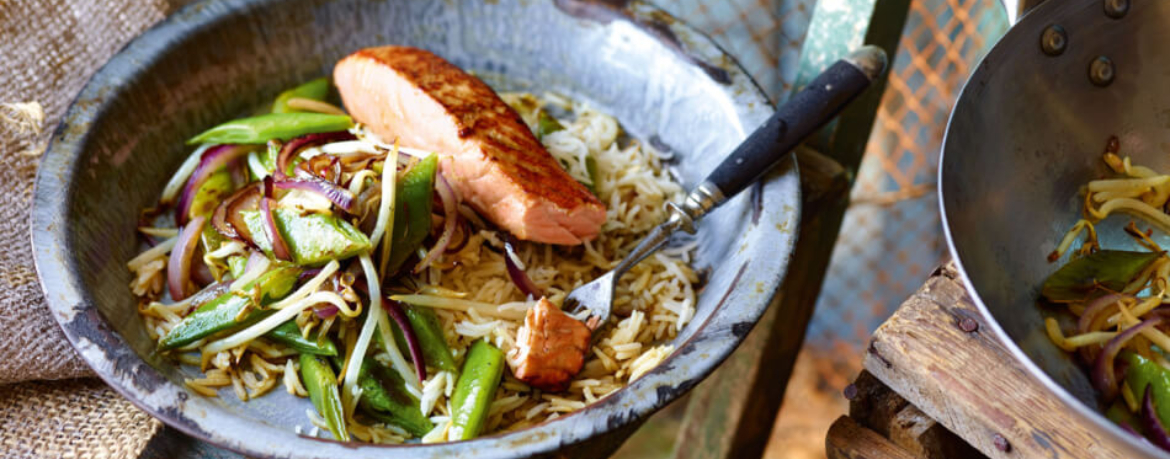 Marinierter Lachs mit Ingwer-Bohnen-Gemüse und Reis für 4 Personen von lidl-kochen.de