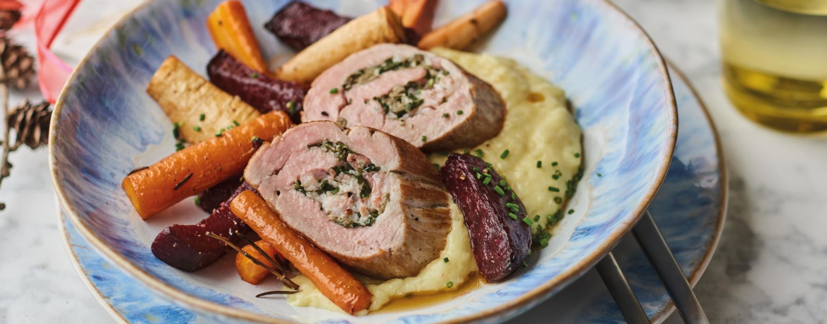 Gefülltes Schweinefilet mit Kartoffelpüree und rotem Ofengemüse für 4 Personen von lidl-kochen.de