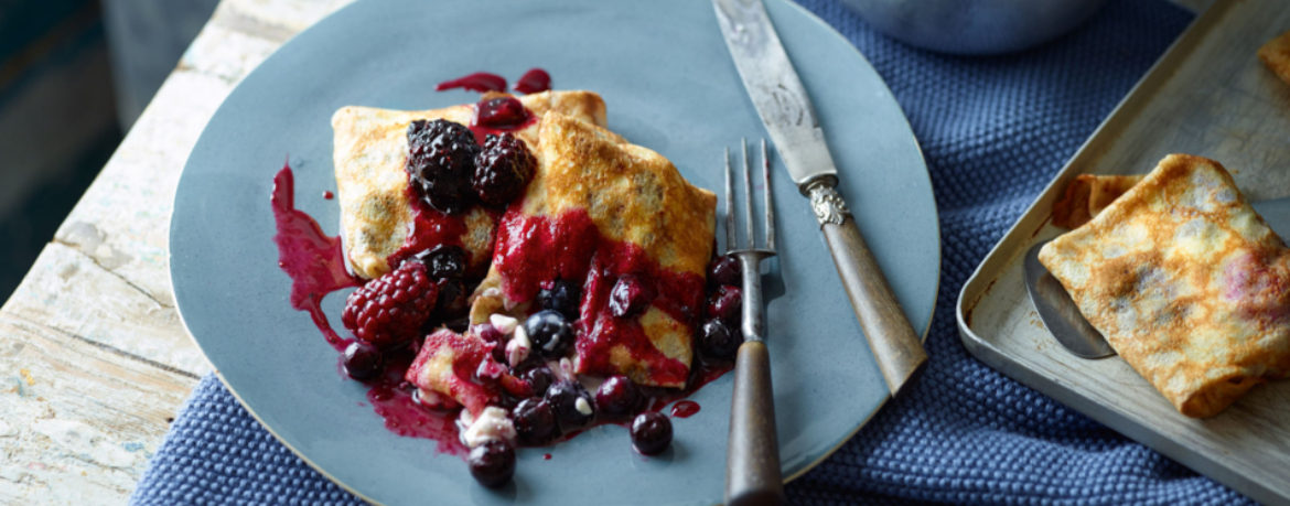 Pfannkuchen mit Beerenkompott für 4 Personen von lidl-kochen.de