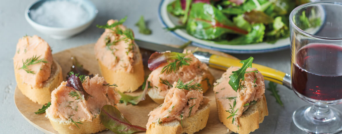 Lachscreme mit Salat - Monsieur Cuisine Rezept