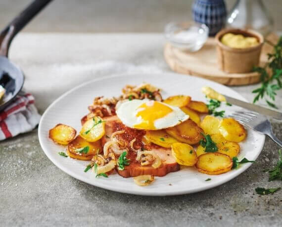 Leberkäse mit Spiegelei und Bratkartoffeln für 4 Personen von lidl-kochen.de