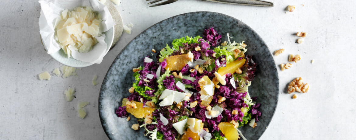 Wintersalat mit Rotkohl, Walnüssen und Orangen für 4 Personen von lidl-kochen.de