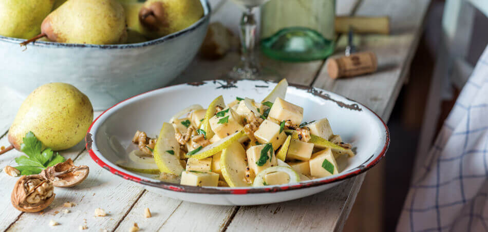 Käsesalat mit Walnüssen und Birne - Rezept | LIDL Kochen