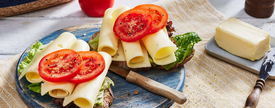 Brot mit Käse, Salat und Tomate - Rezept | LIDL Kochen