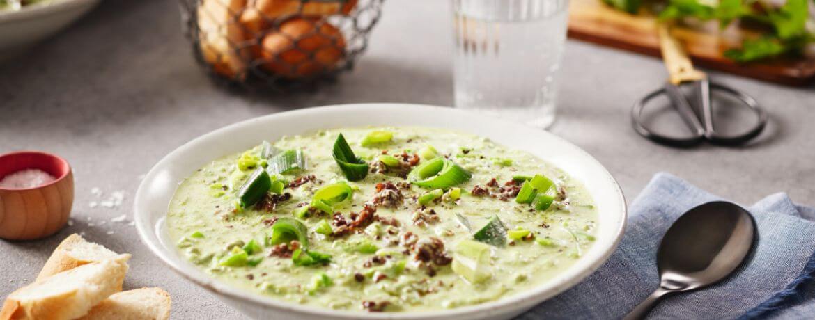 Käse-Lauch-Suppe mit Hackfleisch - Monsieur Cuisine Rezept