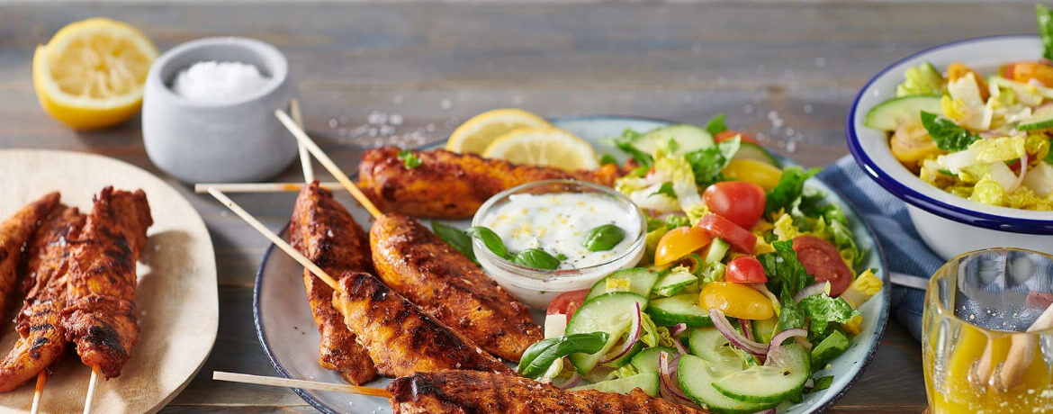 Hähnchenspieße mit Salat - Rezept | LIDL Kochen