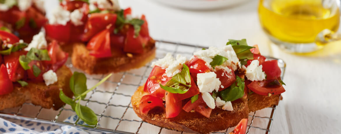 Bruschetta mit Tomaten und Feta - Rezept | LIDL Kochen