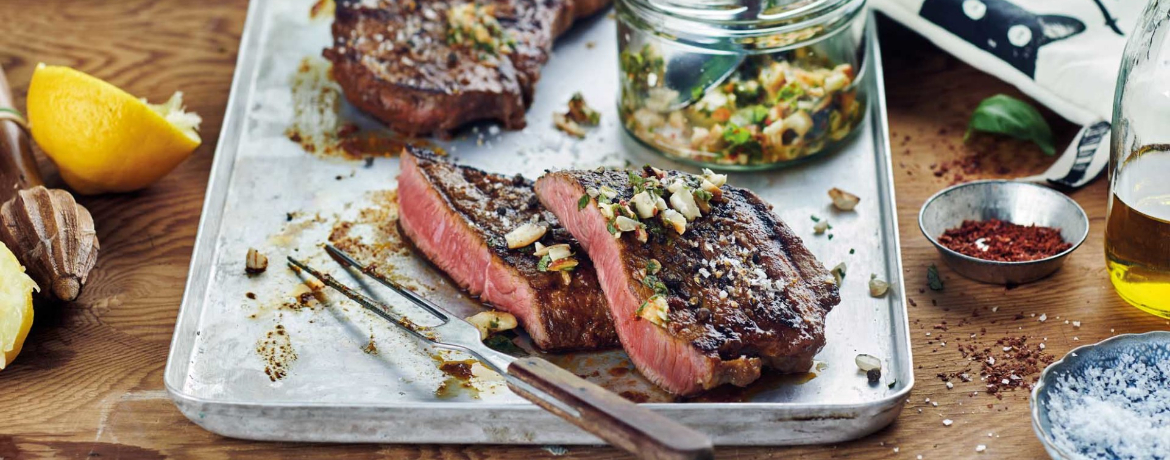 Gegrilltes Rumpsteak mit Basilikum-Minz-Dressing für 4 Personen von lidl-kochen.de