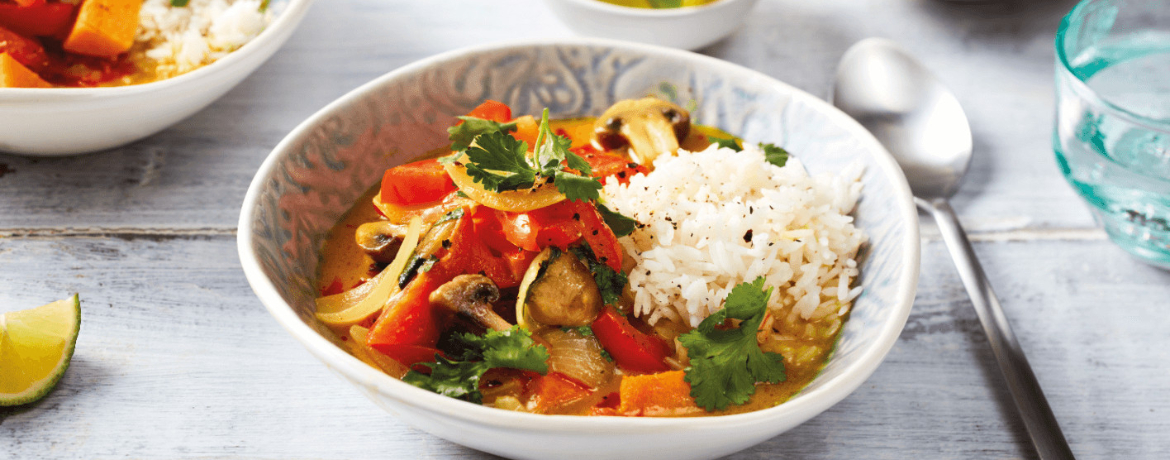 Gemüse-Thai-Curry mit Jasminreis und frischem Koriander für 4 Personen von lidl-kochen.de