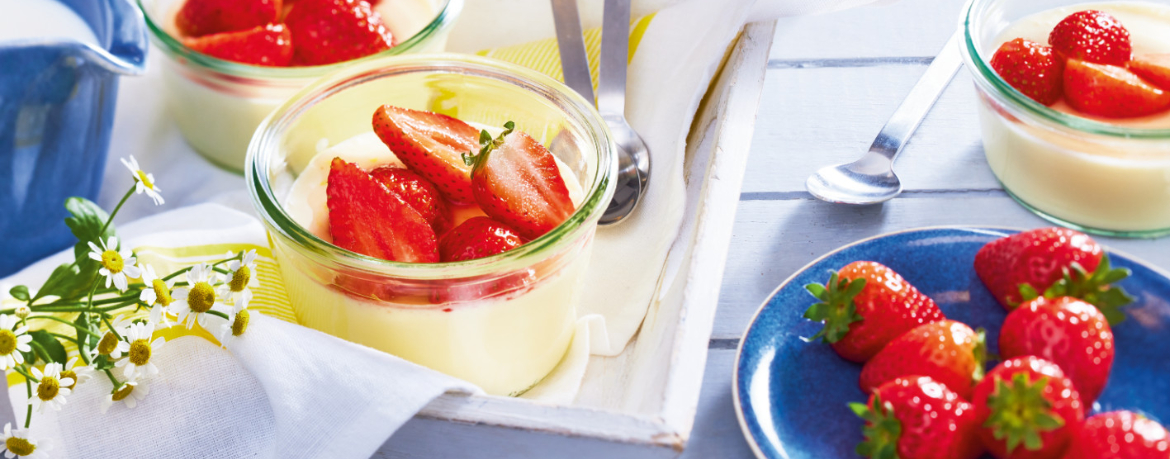 Bayrische Creme mit Erdbeeren für 4 Personen von lidl-kochen.de