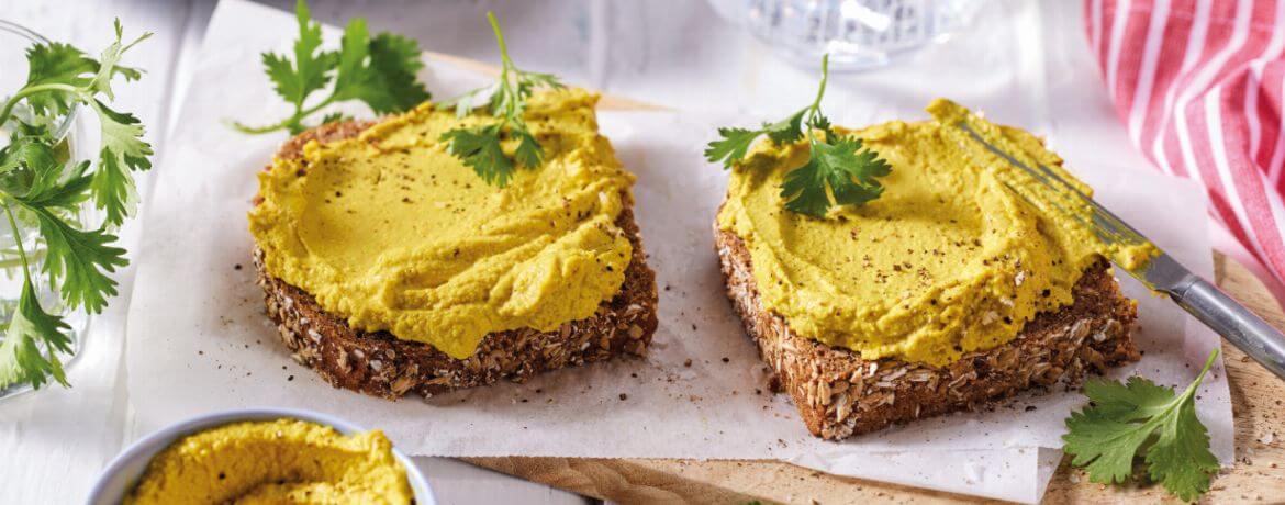 Brot m. Zucchini-Curry-Aufstrich - Rezept | LIDL Kochen