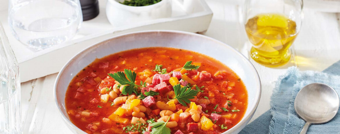 Bohnen-Tomaten-Suppe mit Salami für 4 Personen von lidl-kochen.de