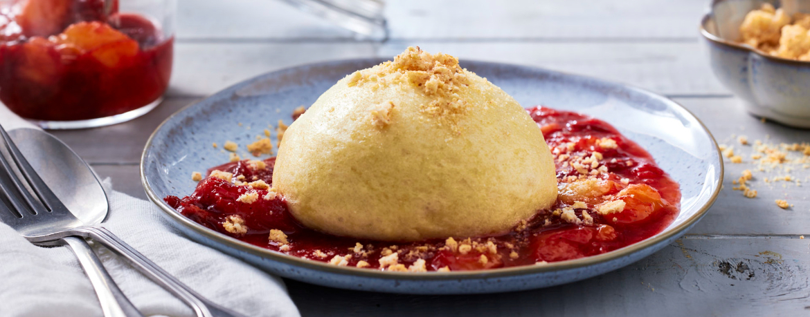 Dampfnudeln mit Pflaumenkompott für 4 Personen von lidl-kochen.de