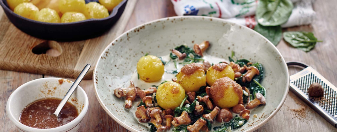 Mini Kartoffelklöße mit Pfifferling-Spinat-Rahm für 4 Personen von lidl-kochen.de
