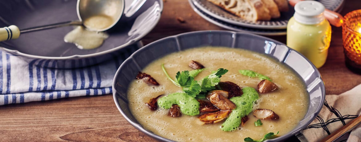 Steinpilzsuppe mit Kräuterschaum - Rezept | LIDL Kochen
