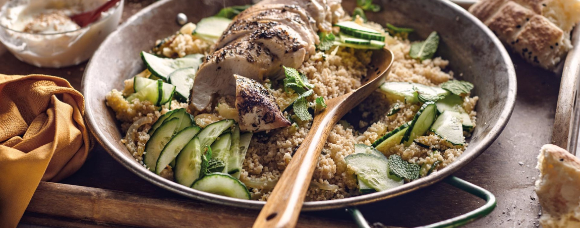 Nordafrikanisches Hähnchen mit Minzcouscous und Sesam-Joghurt-Dip für 4 Personen von lidl-kochen.de