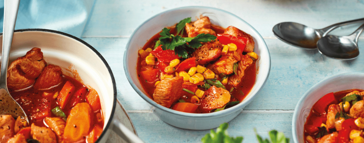 mit Paprika und Kochen Rezept LIDL Puten-Gulasch Mais - |