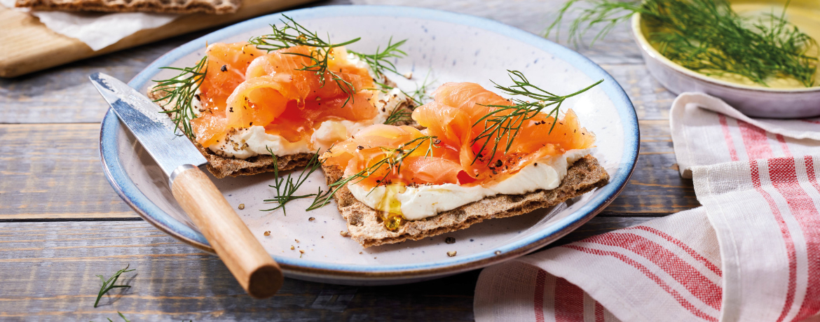 Knäckebrot mit Räucherlachs - Rezept | LIDL Kochen