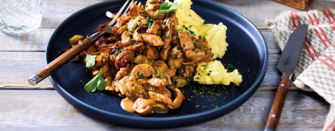 Kalb-Stroganoff mit Kartoffelpüree für 4 Personen von lidl-kochen.de