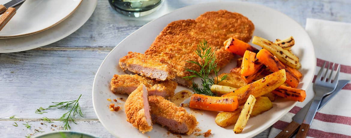Schnitzel mit bunten Pommes &amp; Gurkensalat - Rezept | LIDL Kochen