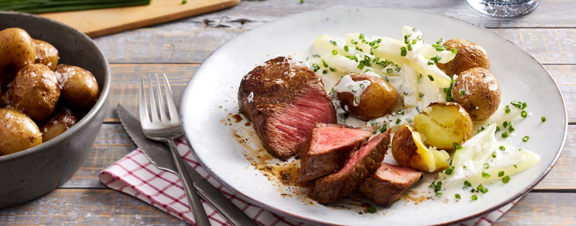 Rumpsteaks mit Kohlrabigemüse und goldbraun gebratenen Kartoffeln für 4 Personen von lidl-kochen.de