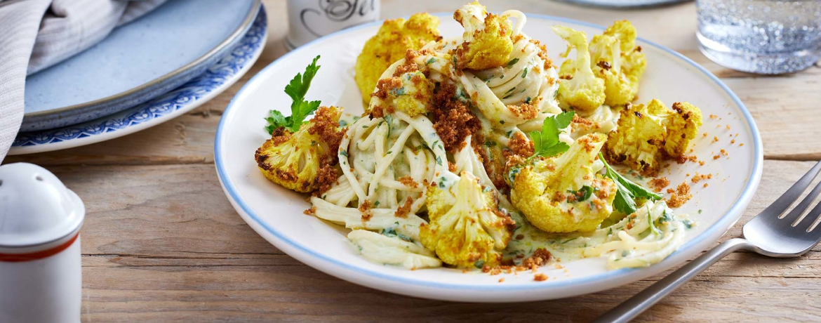 Spaghetti mit Blumenkohl und Butterbröseln für 4 Personen von lidl-kochen.de