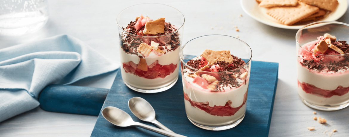 Dessert mit Rhabarber für 4 Personen von lidl-kochen.de