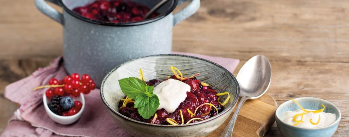 Vegane Rote Grütze mit Vanillecreme für 4 Personen von lidl-kochen.de