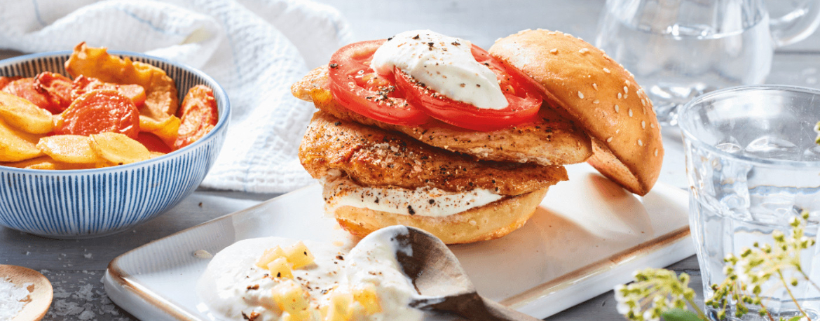 Chickenburger mit Ananas und Kartoffel-Gemüse-Talern für 4 Personen von lidl-kochen.de